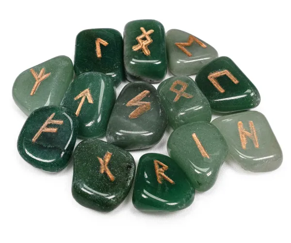 Green Aventurine Runes Lo Scarabeo